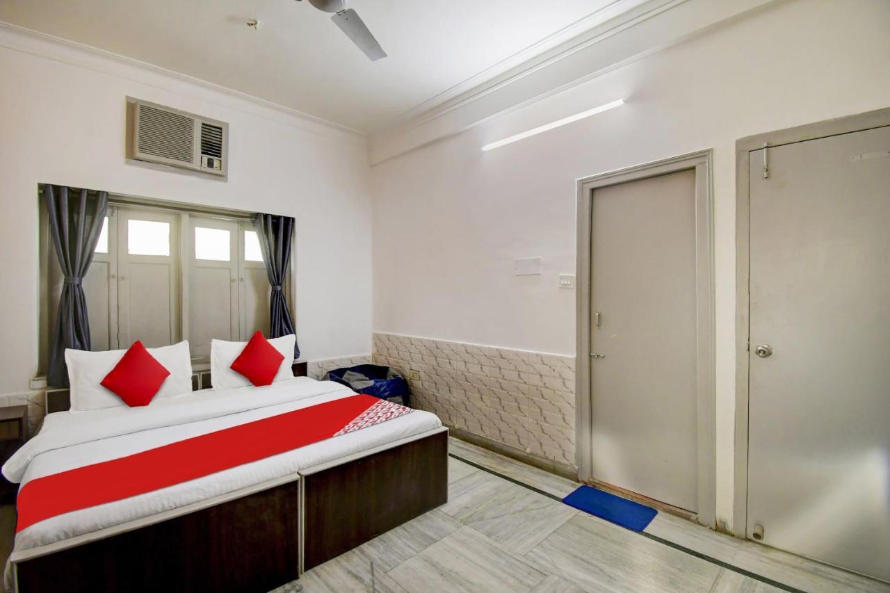 Super Oyo Hotel O Fantasy Stay Vibe Калькутта Экстерьер фото
