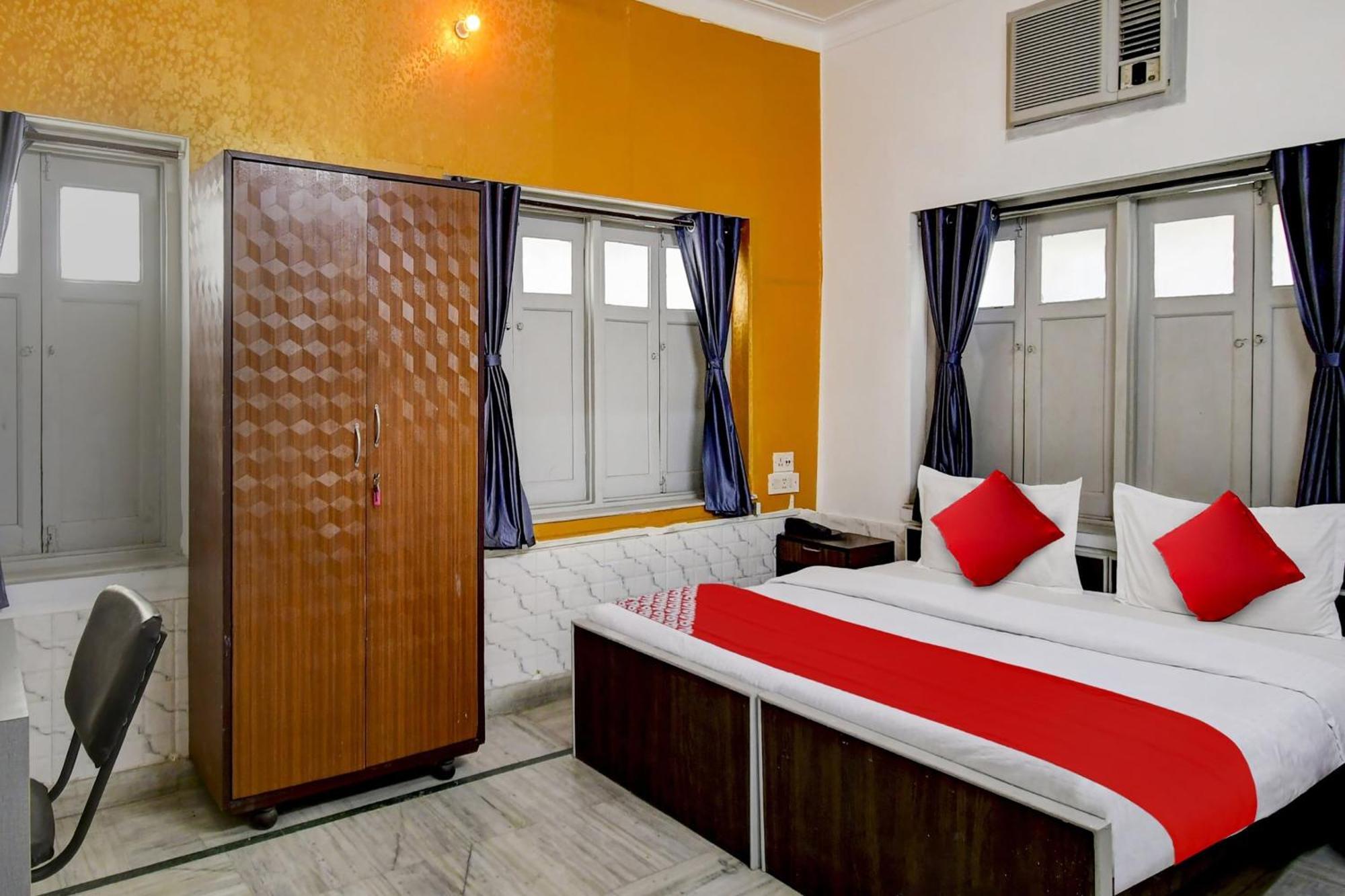 Super Oyo Hotel O Fantasy Stay Vibe Калькутта Экстерьер фото